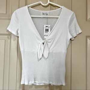 NWT Sadie & Sage Ribbed Tie-Front White Short Sleeve Top